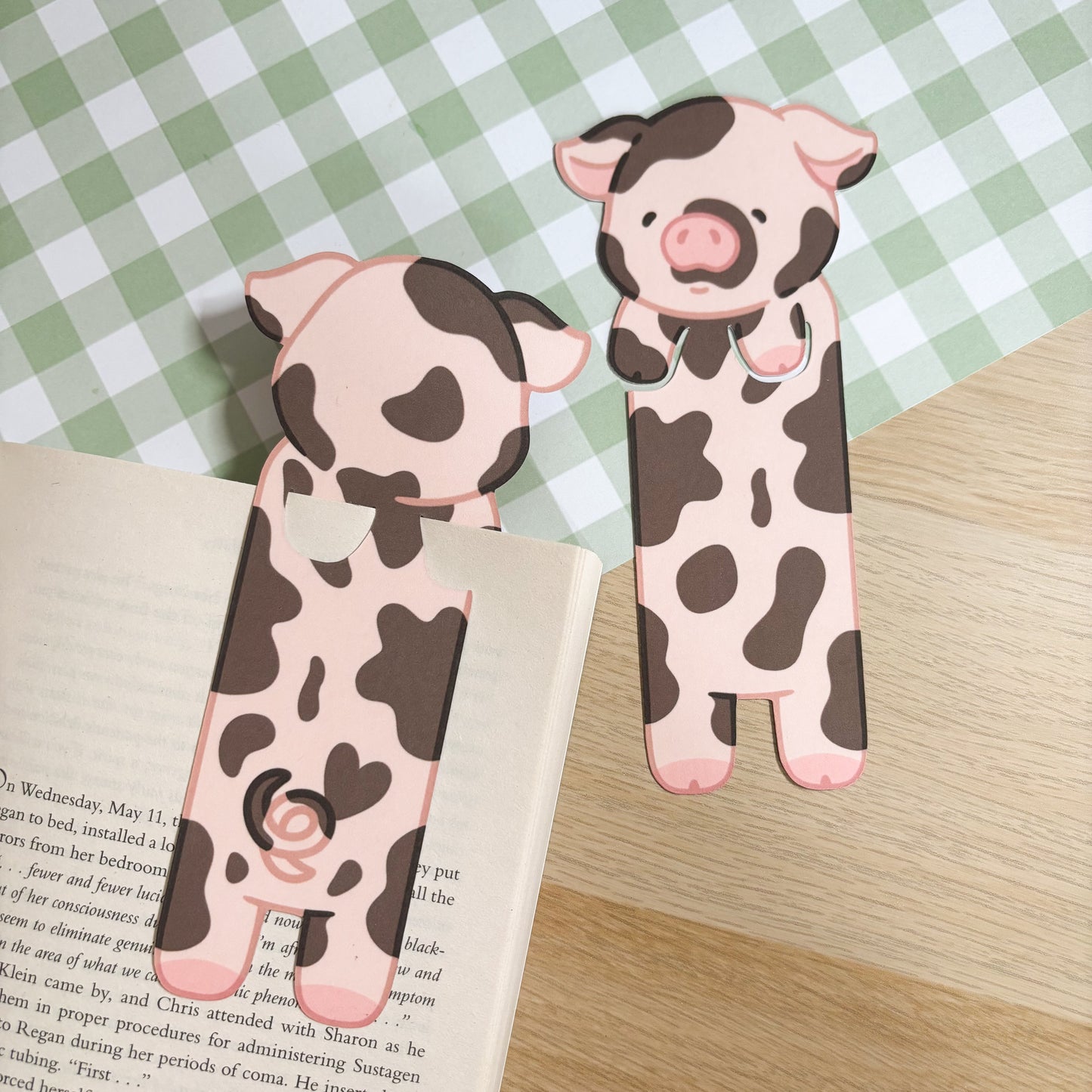 Muddy Pig Peeking Bookmark