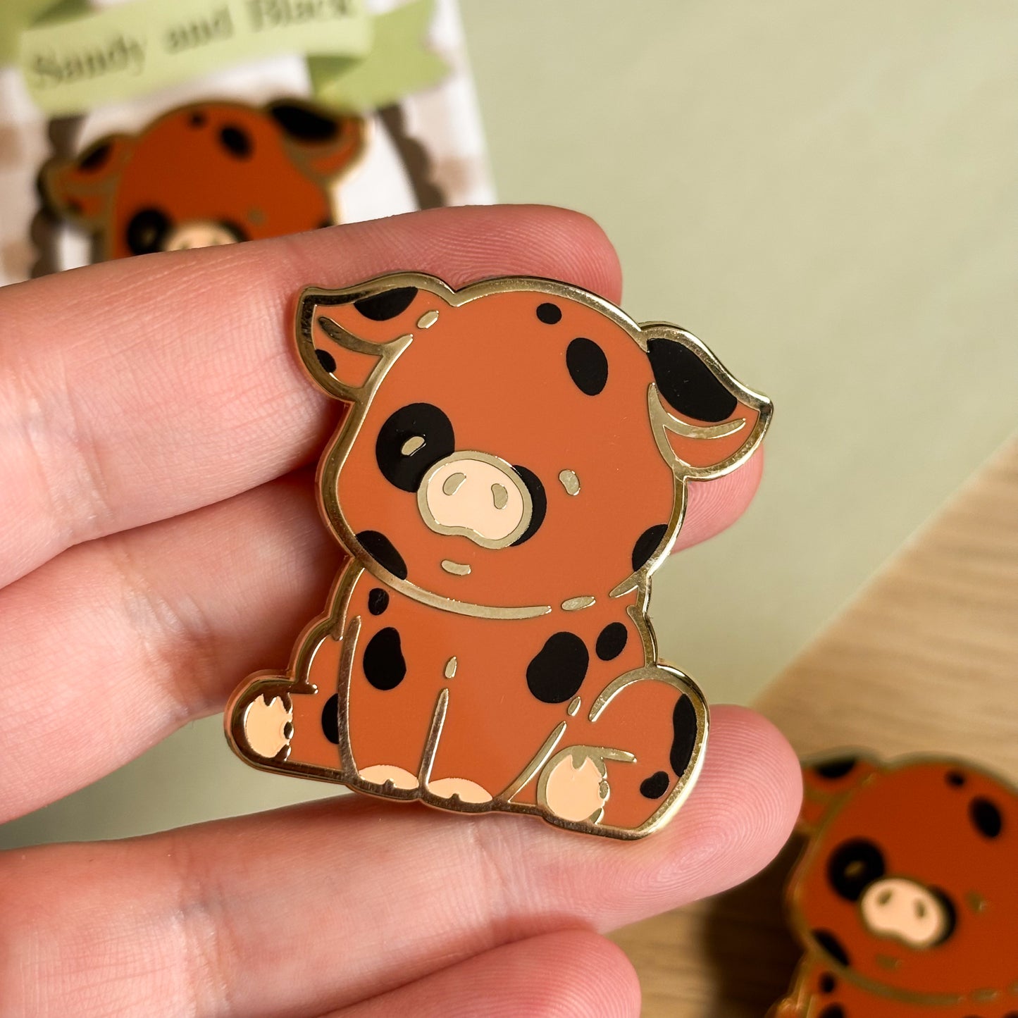 Oxford Sandy and Black Enamel Pin