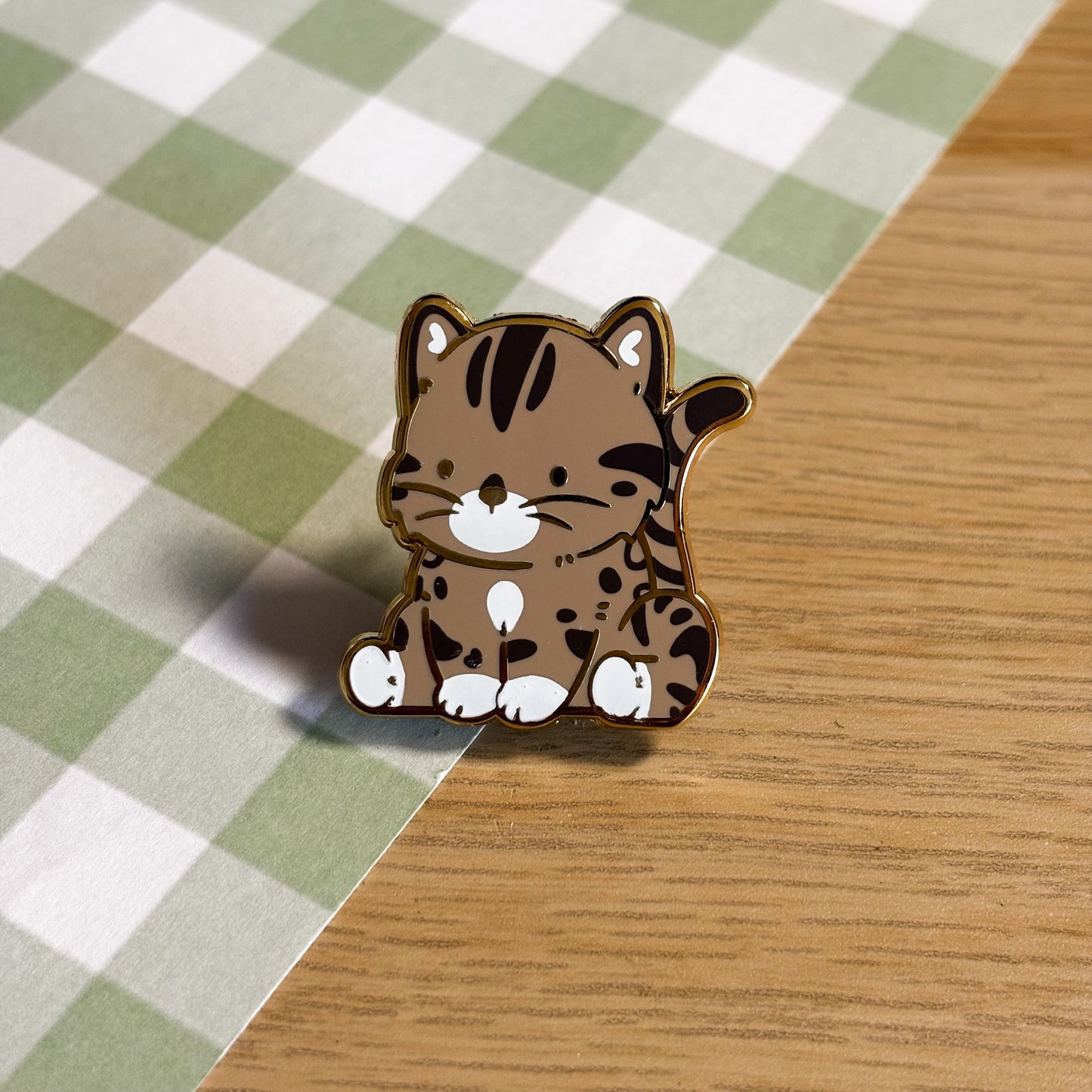Silver Benagal Cat Enamel Pin
