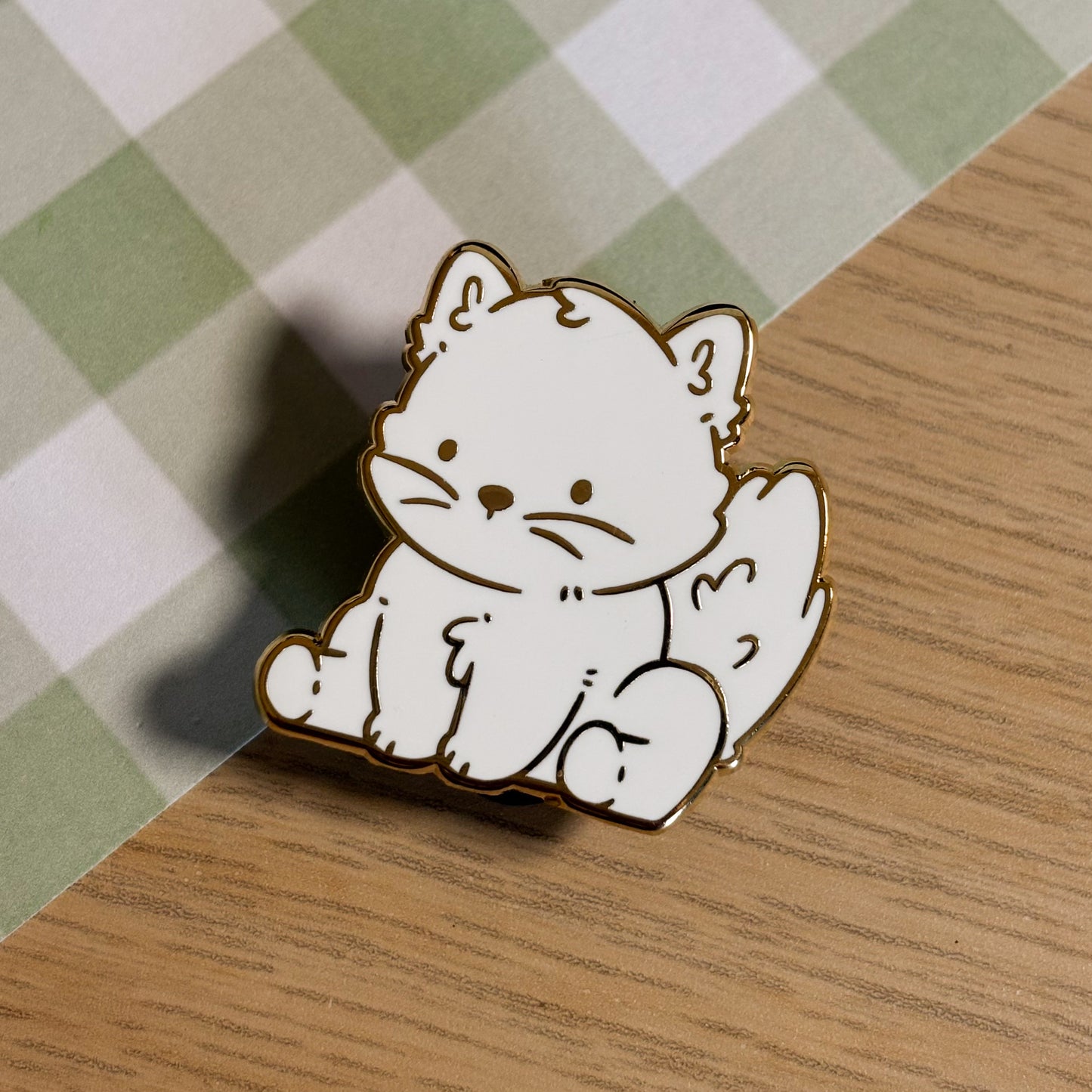 White Fluffy Cat Enamel Pin