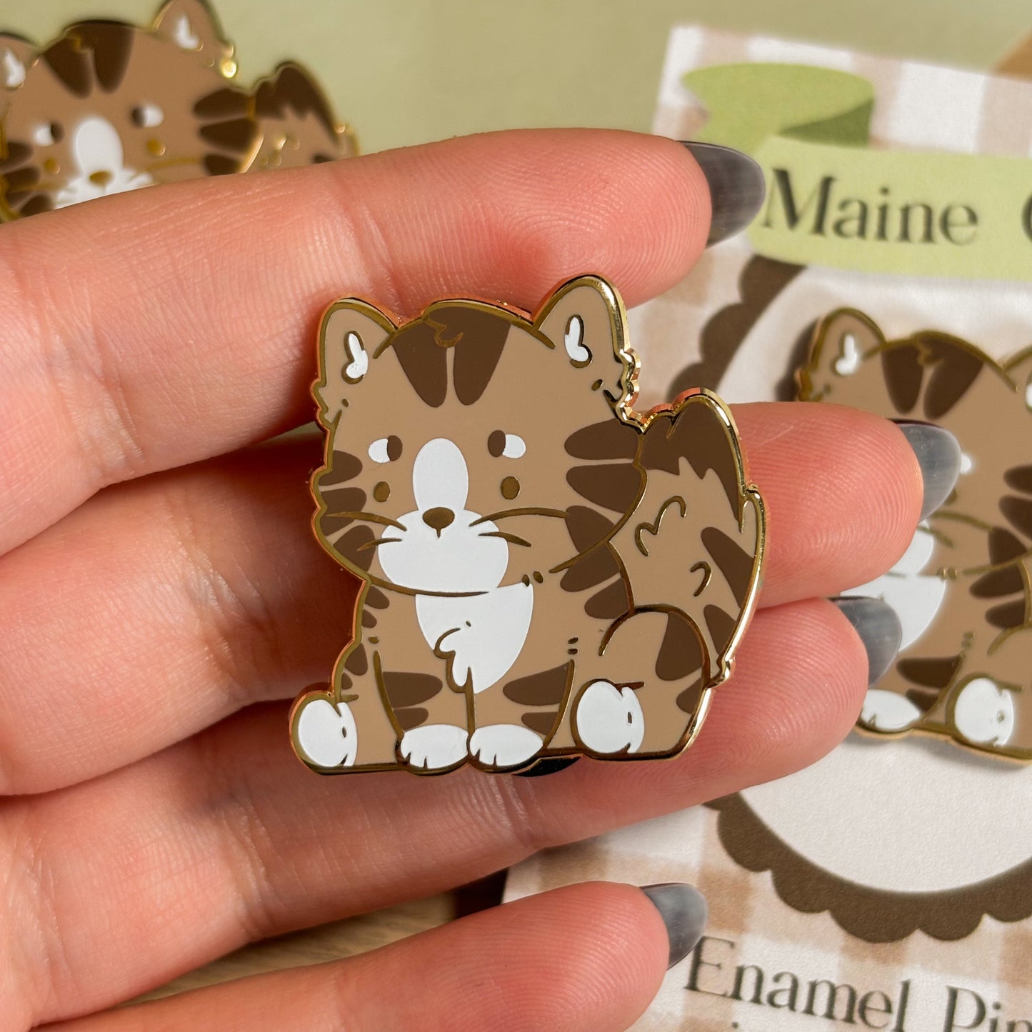 Grey Maine Coon Cat Enamel Pin