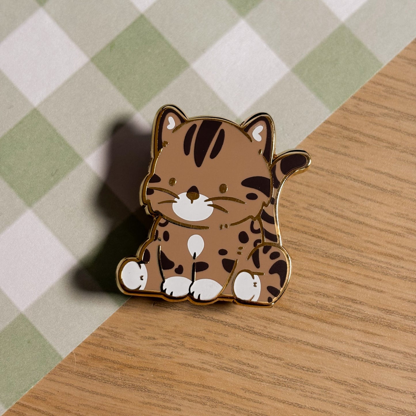 Silver Benagal Cat Enamel Pin