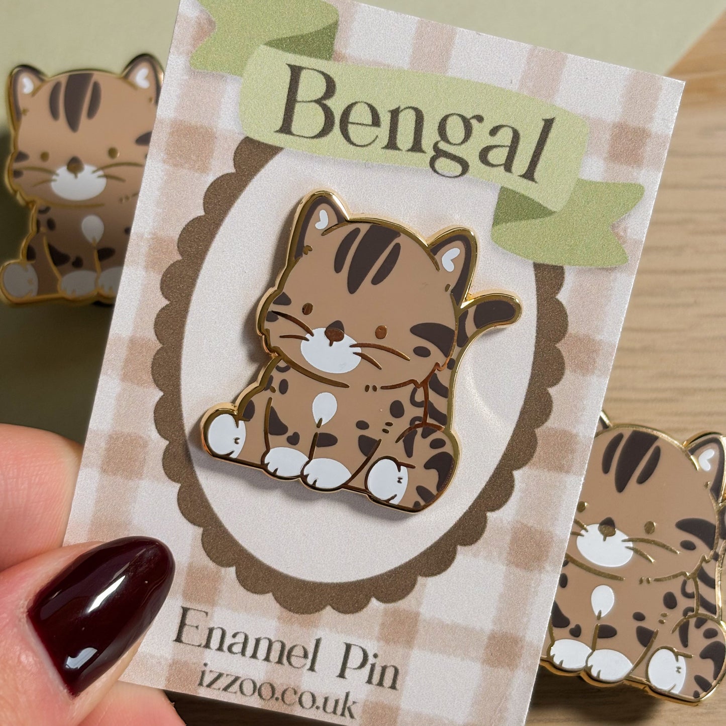 Silver Benagal Cat Enamel Pin