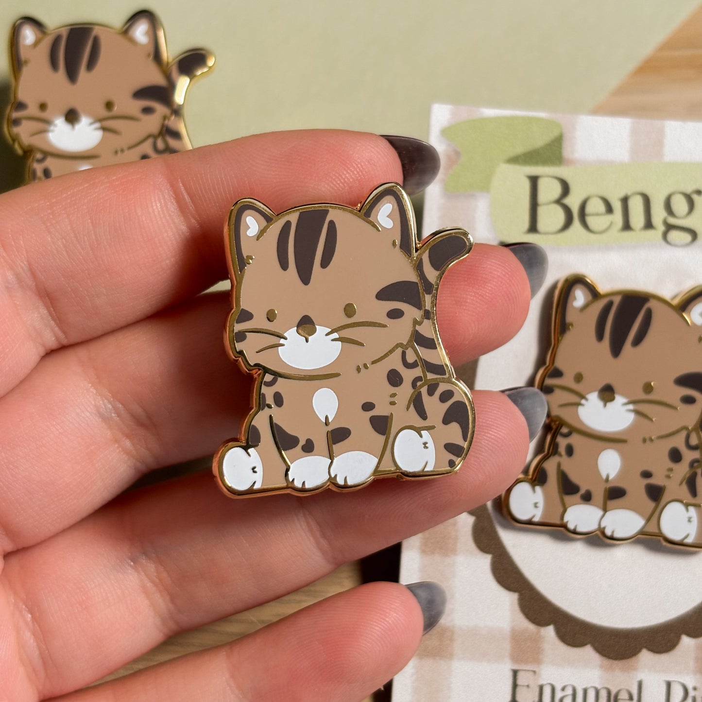 Silver Benagal Cat Enamel Pin